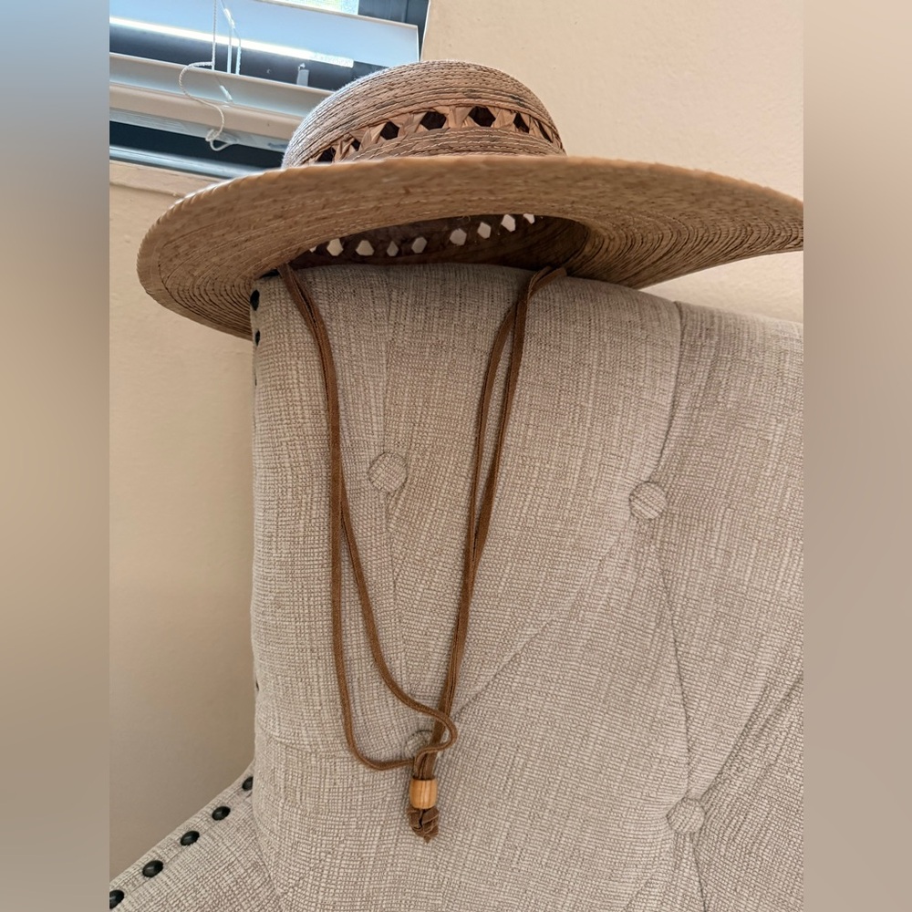 NWT Tula Hat Leather Visor Wide Brim Chin Strap Vented Hard Straw - Picture 7 of 8